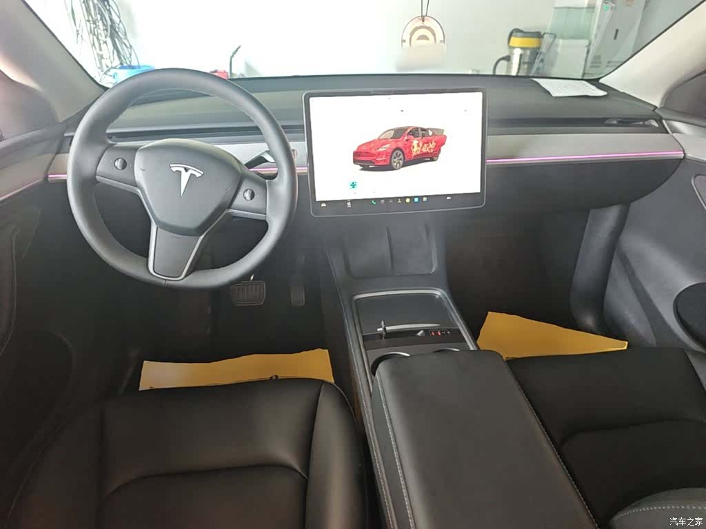 Tesla Model Y, 2023 10