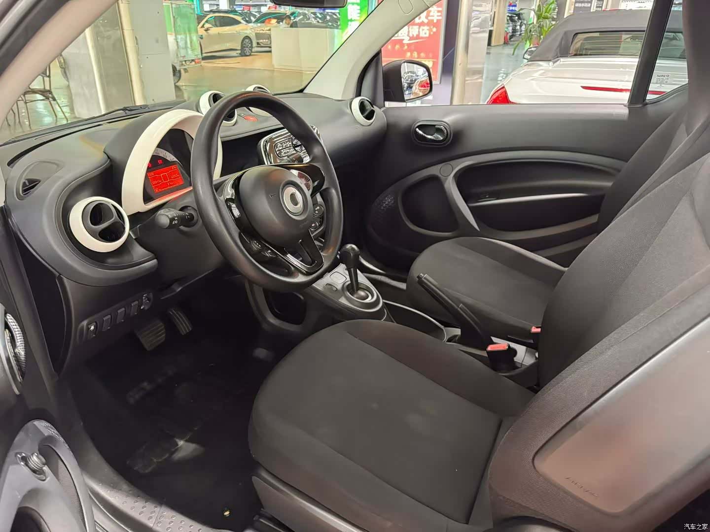 Smart Fortwo, 2018 8