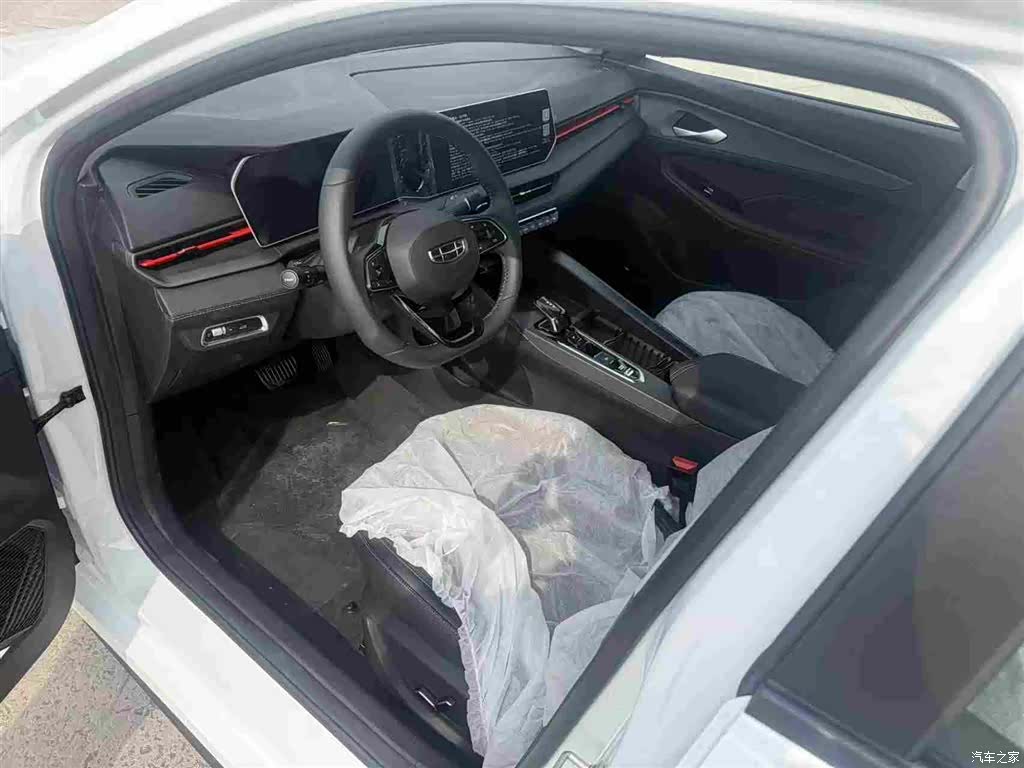 Geely Binray, 2026 4