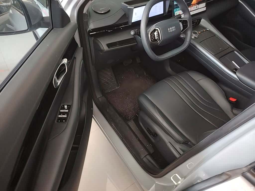 Geely Galaxy E5, 2024 16