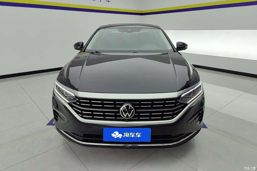 Volkswagen Passat, 2024 2