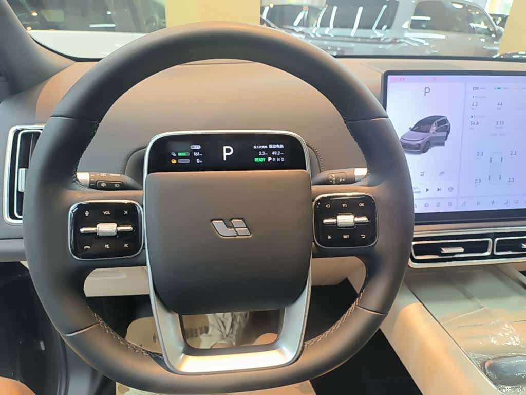 Li Auto L8, 2025 11