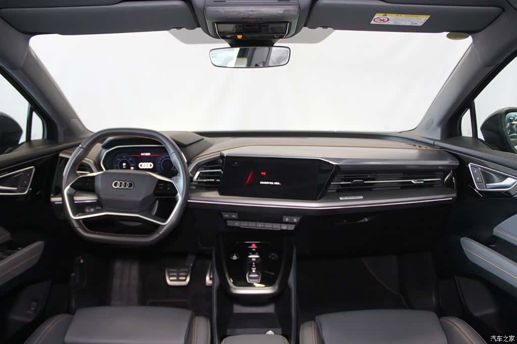 Audi Q4 e-tron, 2025 9