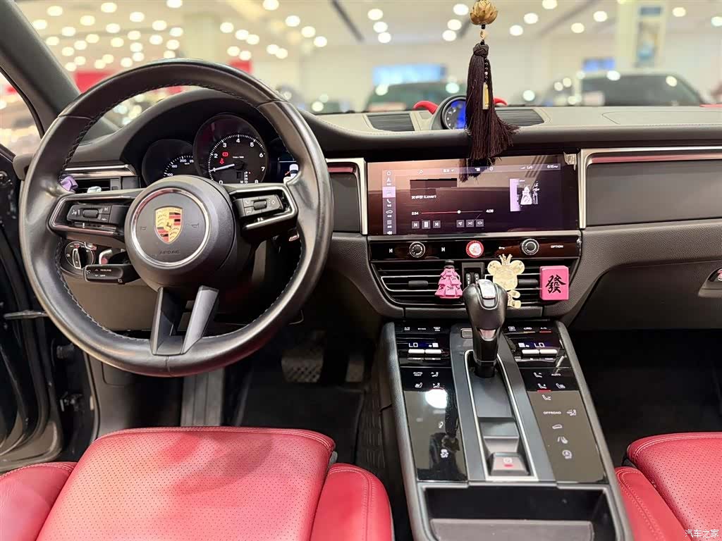 Porsche Macan, 2023 8