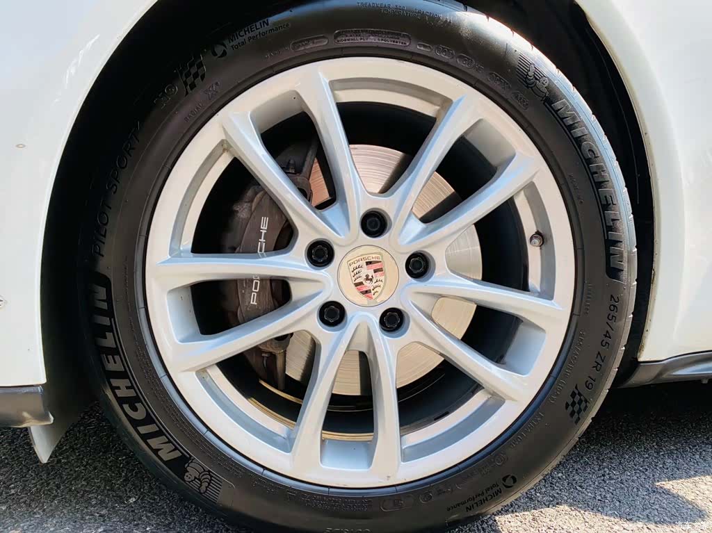Porsche Panamera, 2019 9