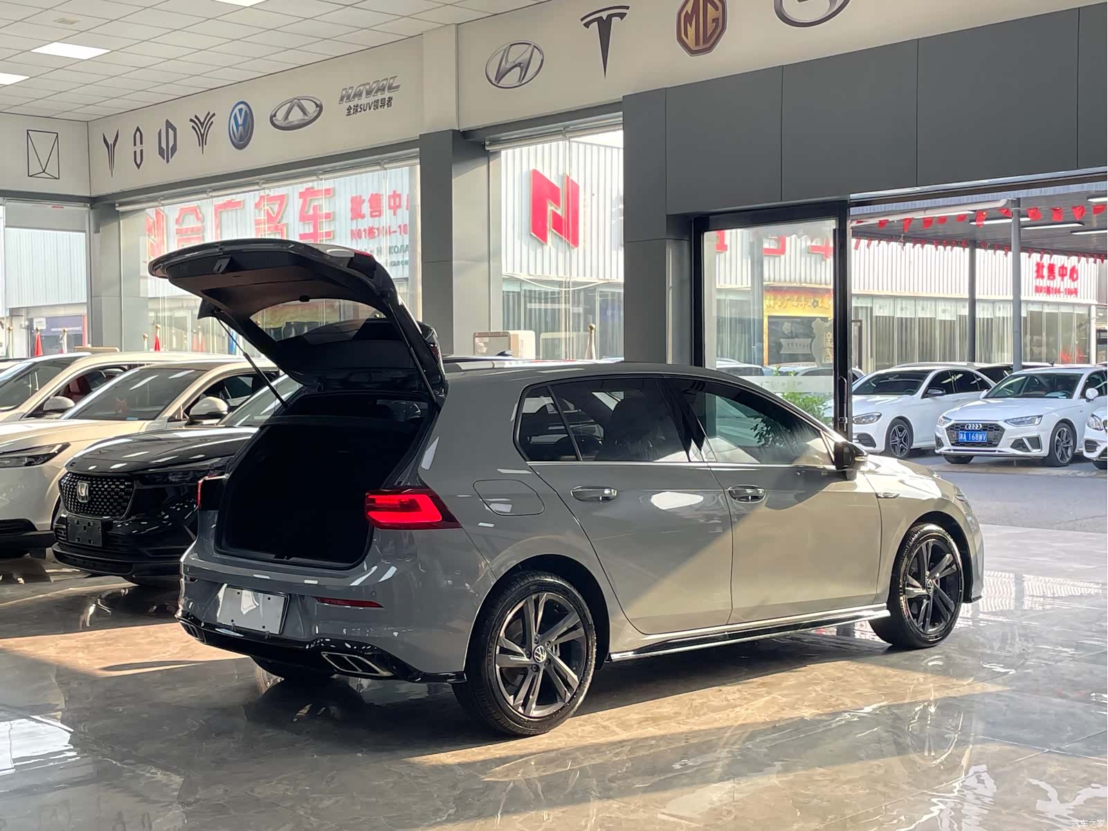 Volkswagen Golf, 2022 16