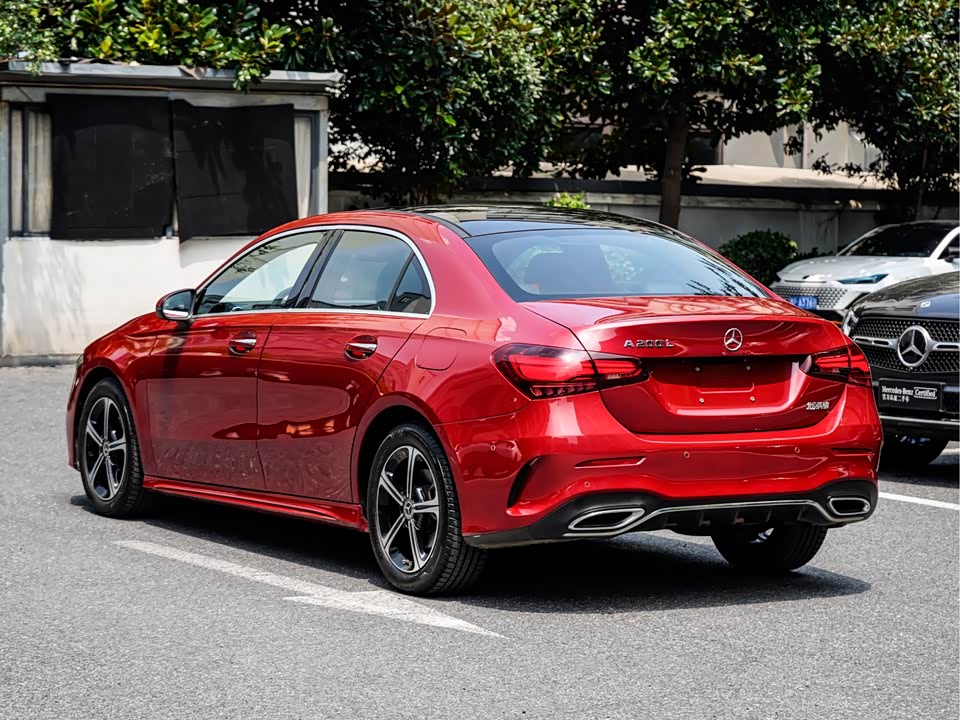 Mercedes-Benz Class A Mercedes-Benz Class A