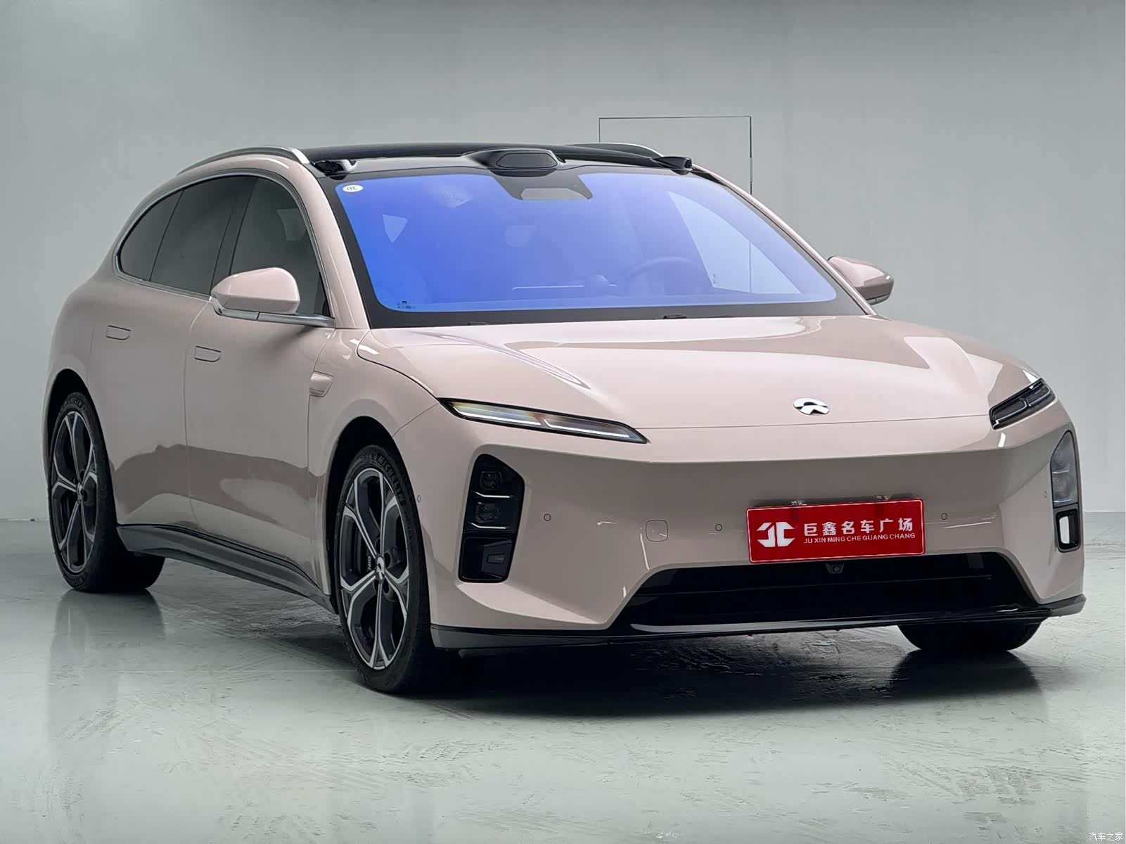 NIO ET5, 2025 3