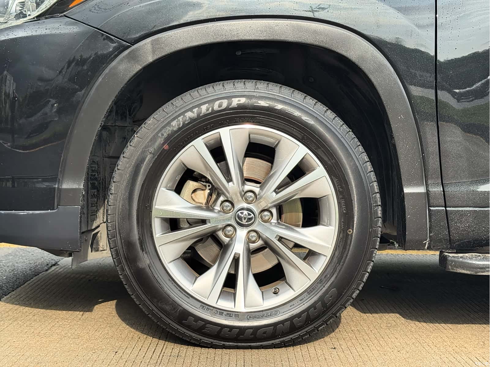 Toyota Highlander, 2020 все фото