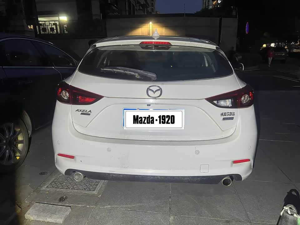 Mazda 3 Angkesaila Mazda 3 Angkesaila