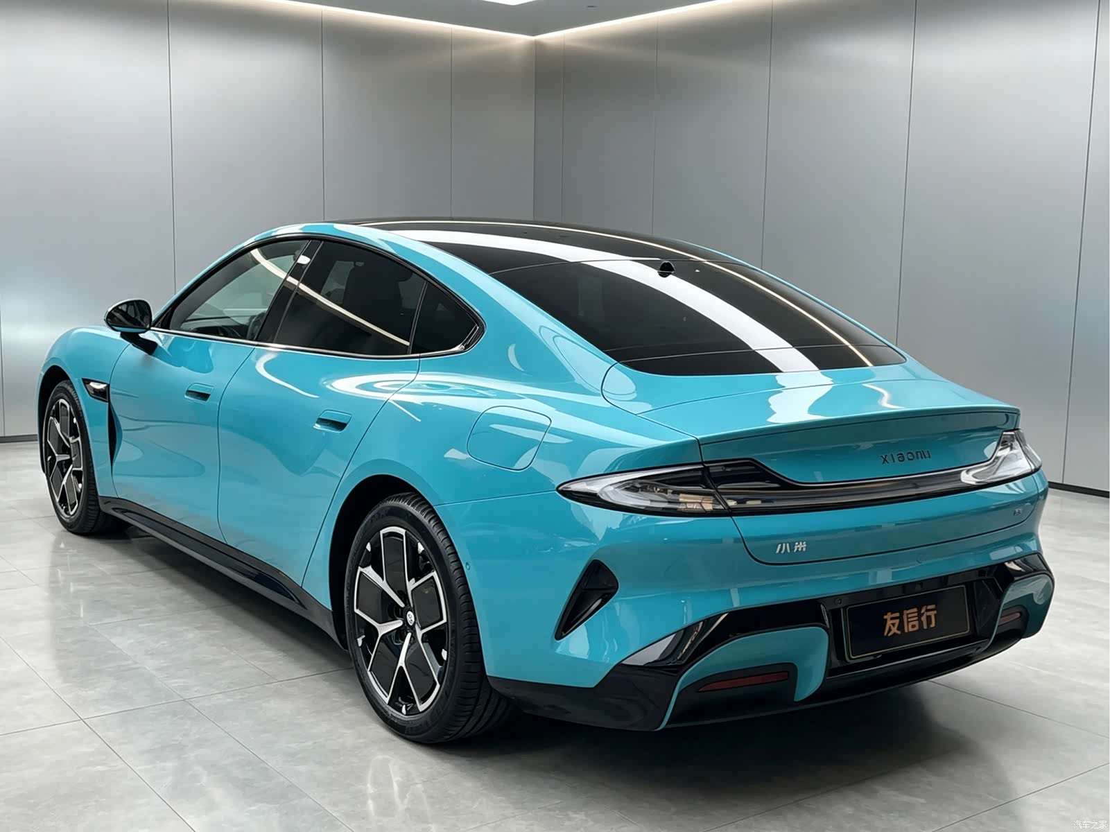 Xiaomi SU7, 2024 6
