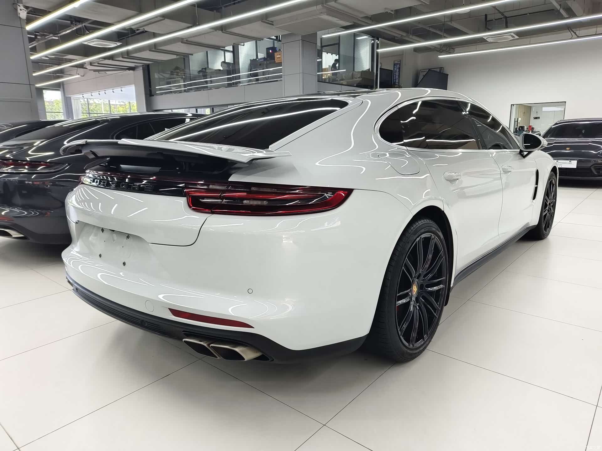 Porsche Panamera, 2018 19