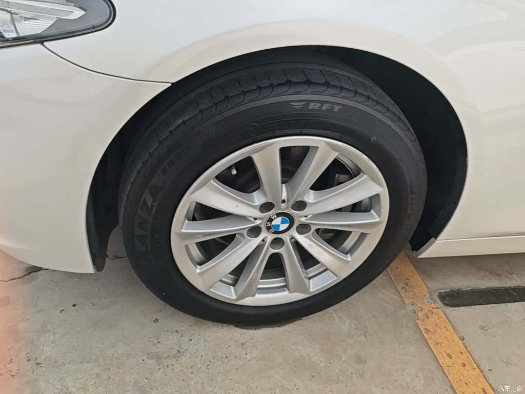BMW 5 Series, 2017 23
