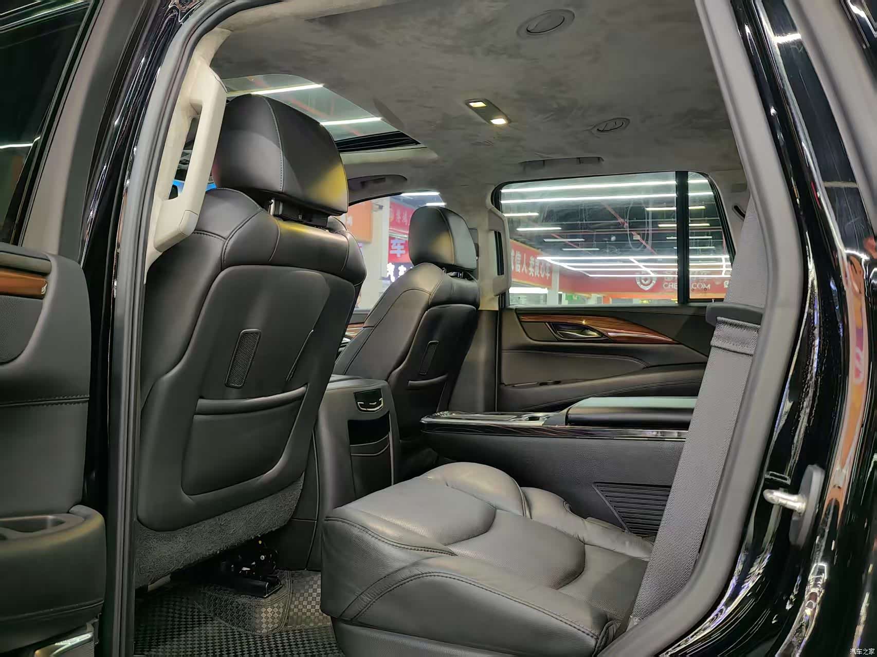 Cadillac Escalade, 2017 14