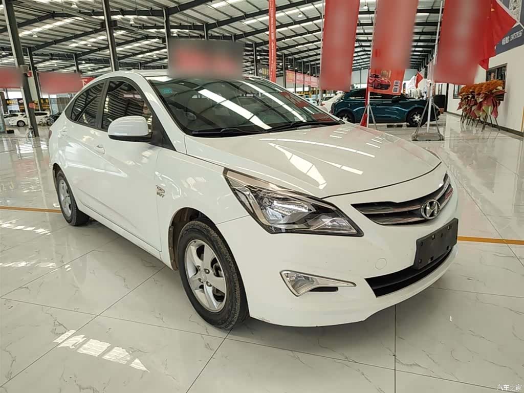Hyundai GLS, 2014 4