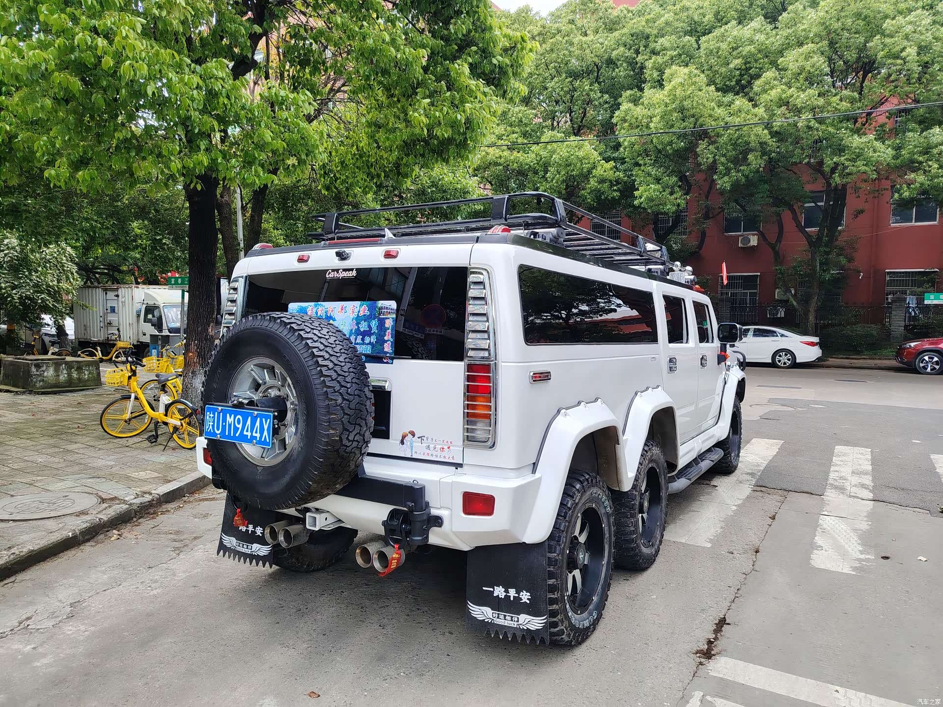 Hummer H6, 2004 13