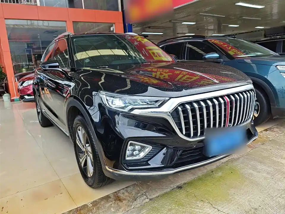 Hongqi HS5