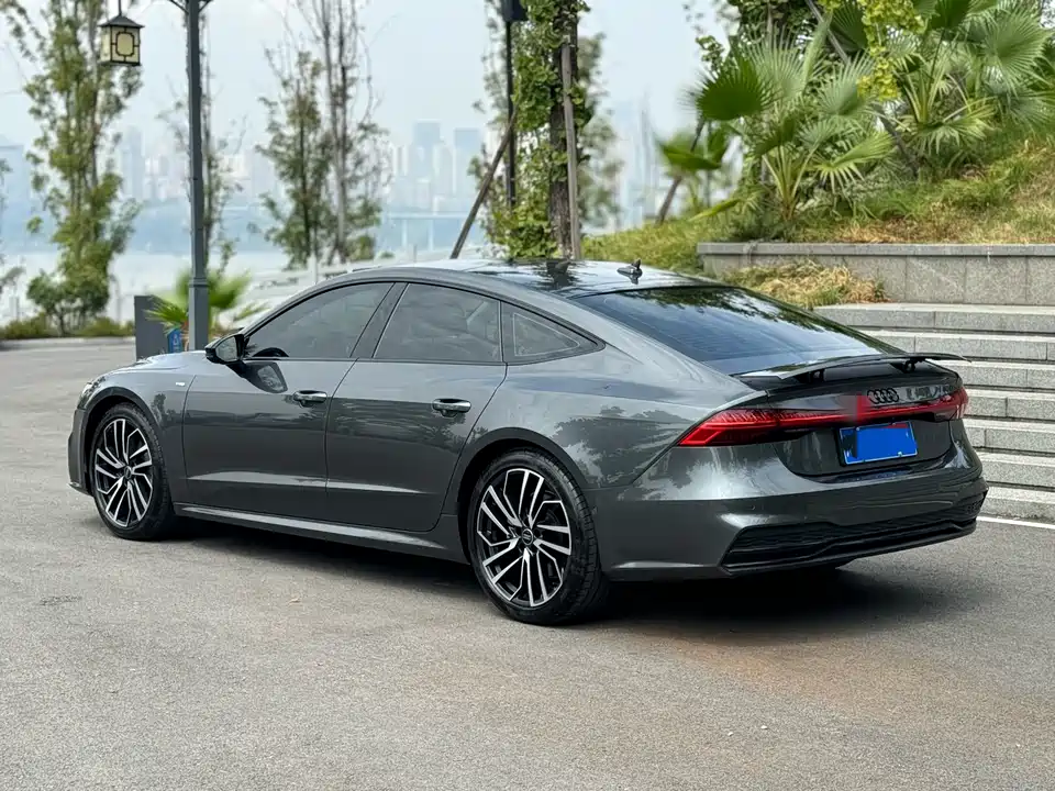 Audi A7