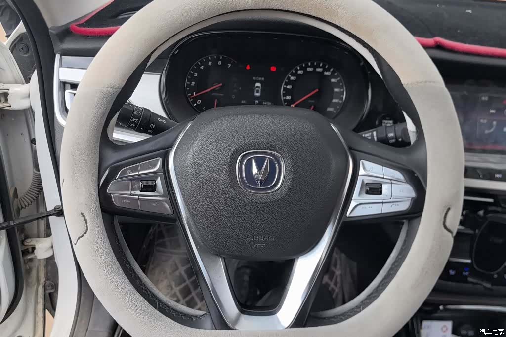 Changan CS35, 2019 15