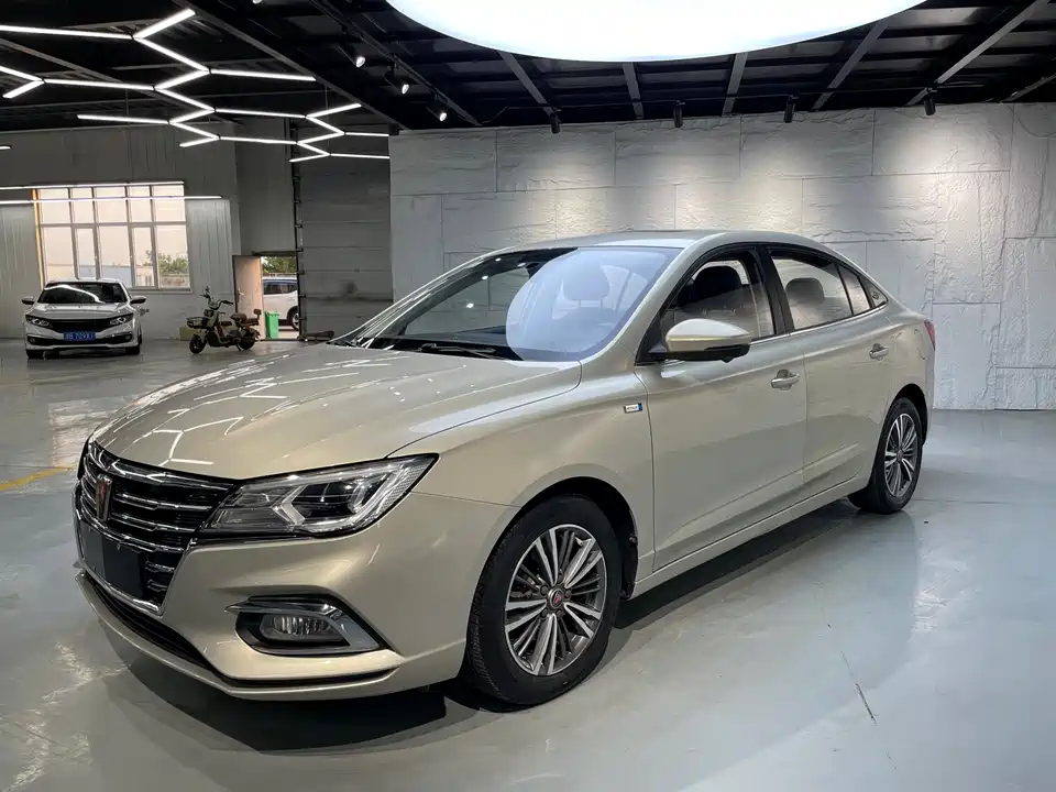 Roewe i5