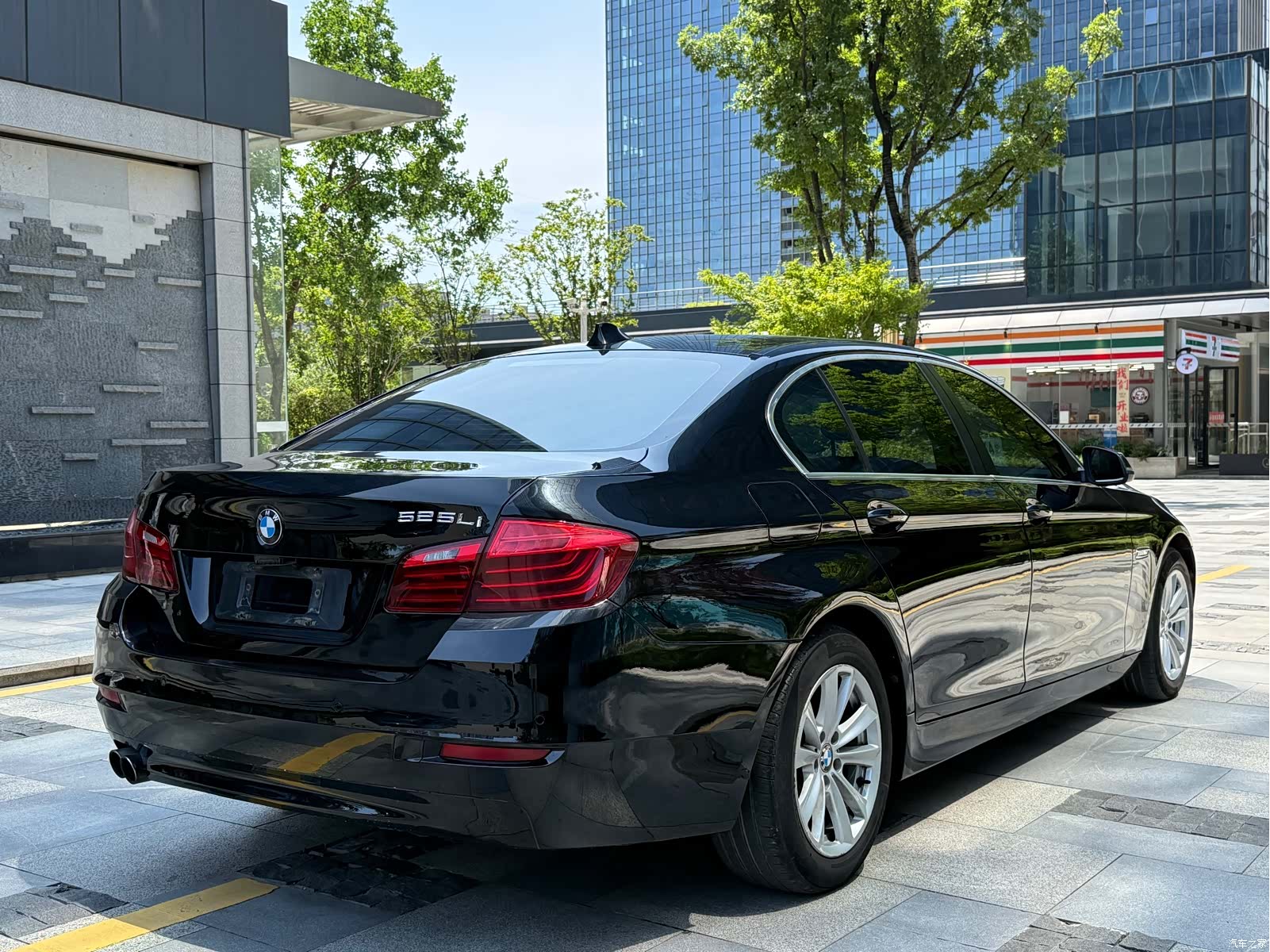 BMW 5 Series, 2016 4