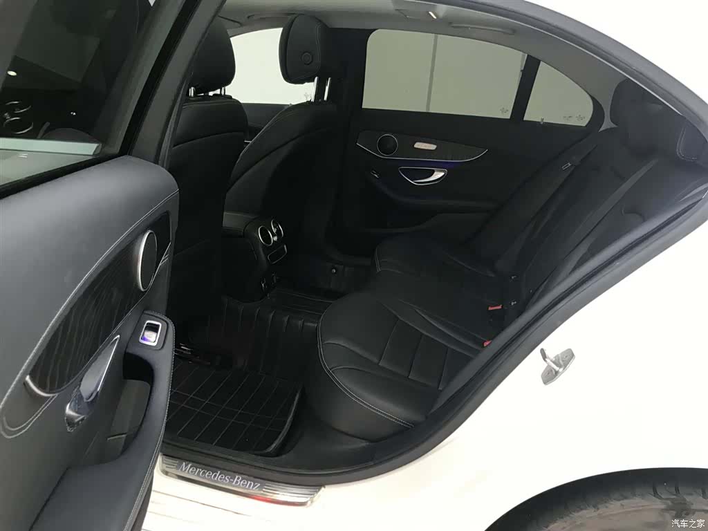 Mercedes-Benz C-Class, 2020 все фото