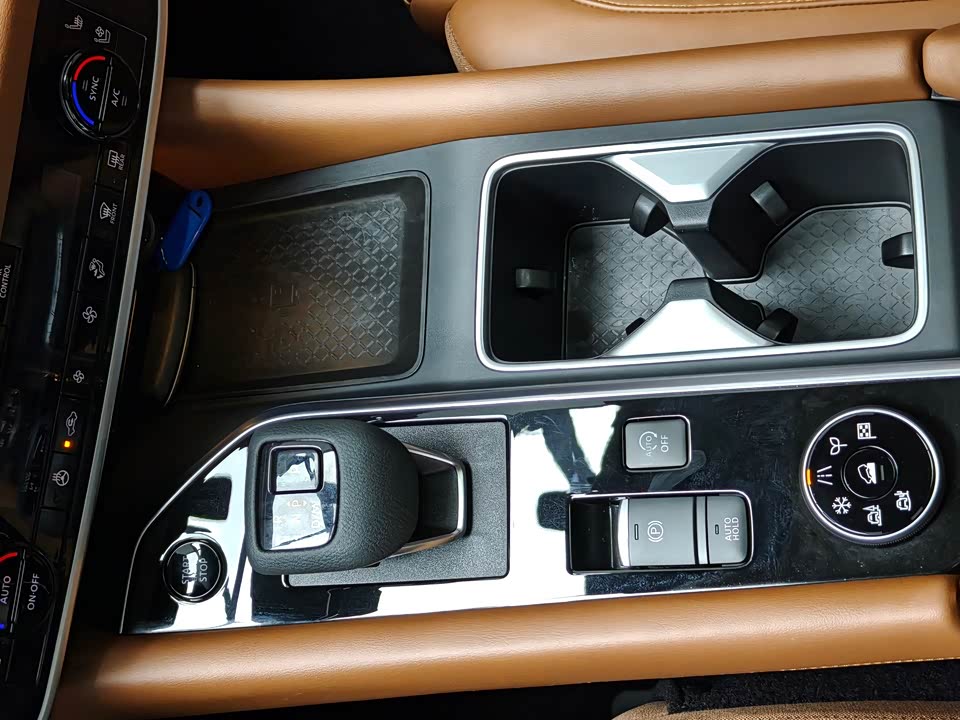 Nissan Exploring the land