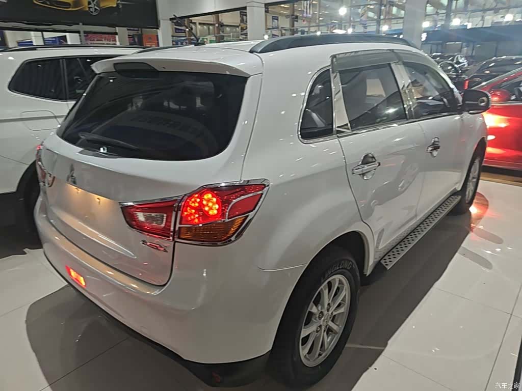 Mitsubishi ASX, 2015 все фото
