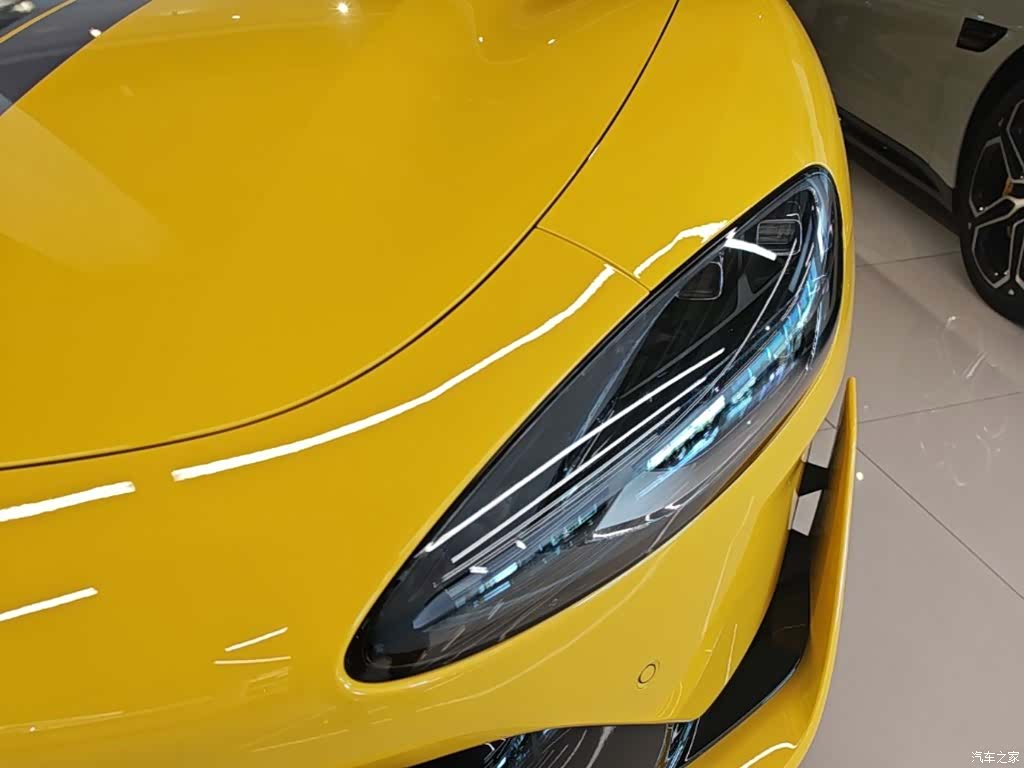 Xiaomi SU7, 2025 24
