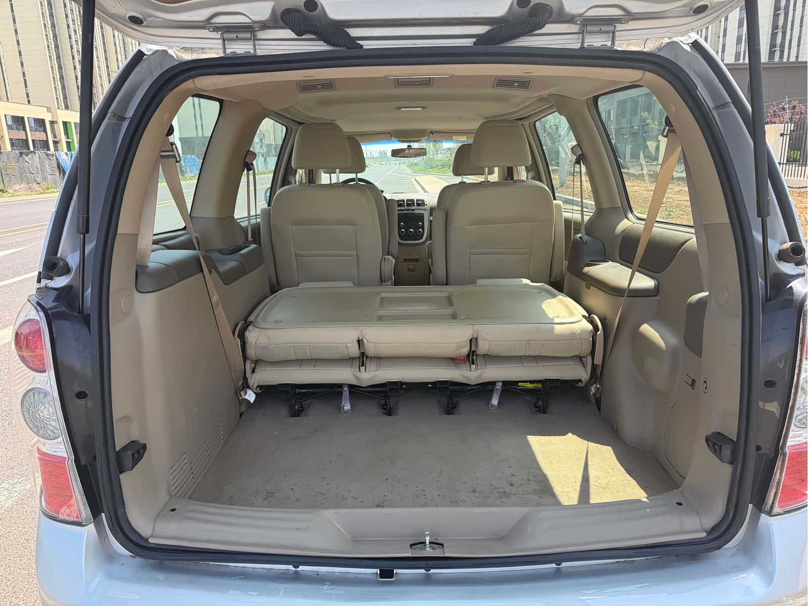 Buick GL8, 2016 6