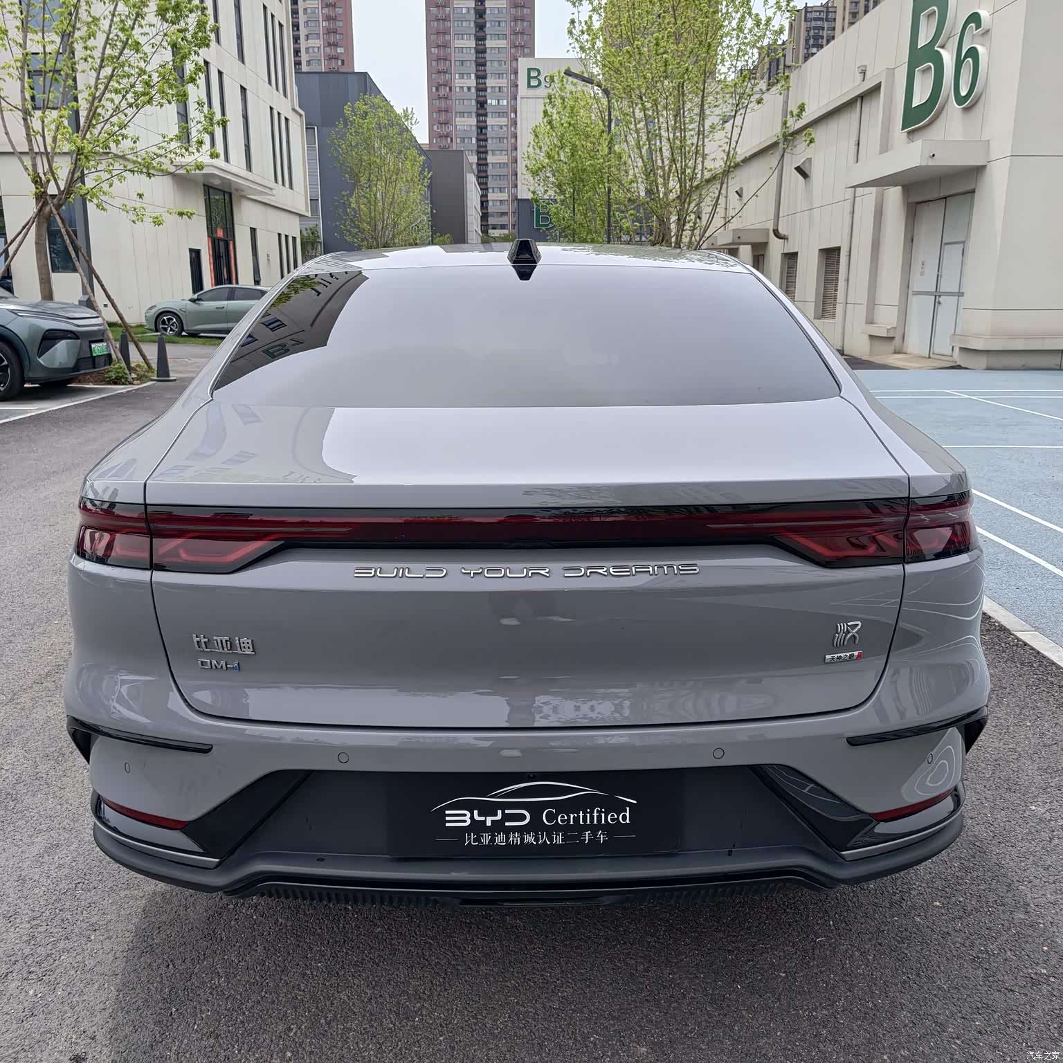 BYD Han, 2025 все фото