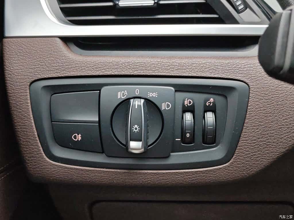 BMW X1, 2019 21