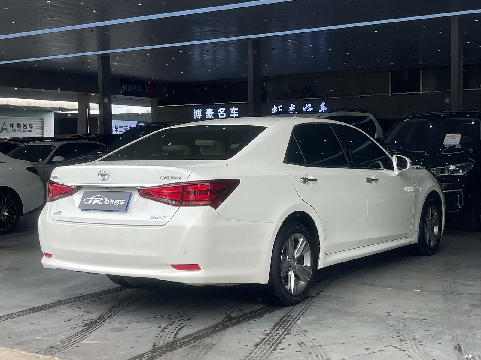 Toyota Crown, 2016 21