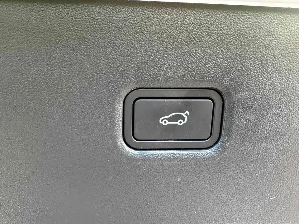 XPENG G6 XPENG G6