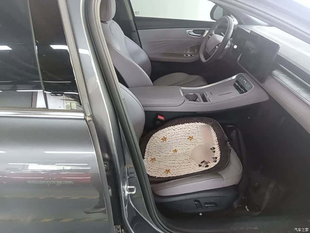 Roewe M7, 2026 20