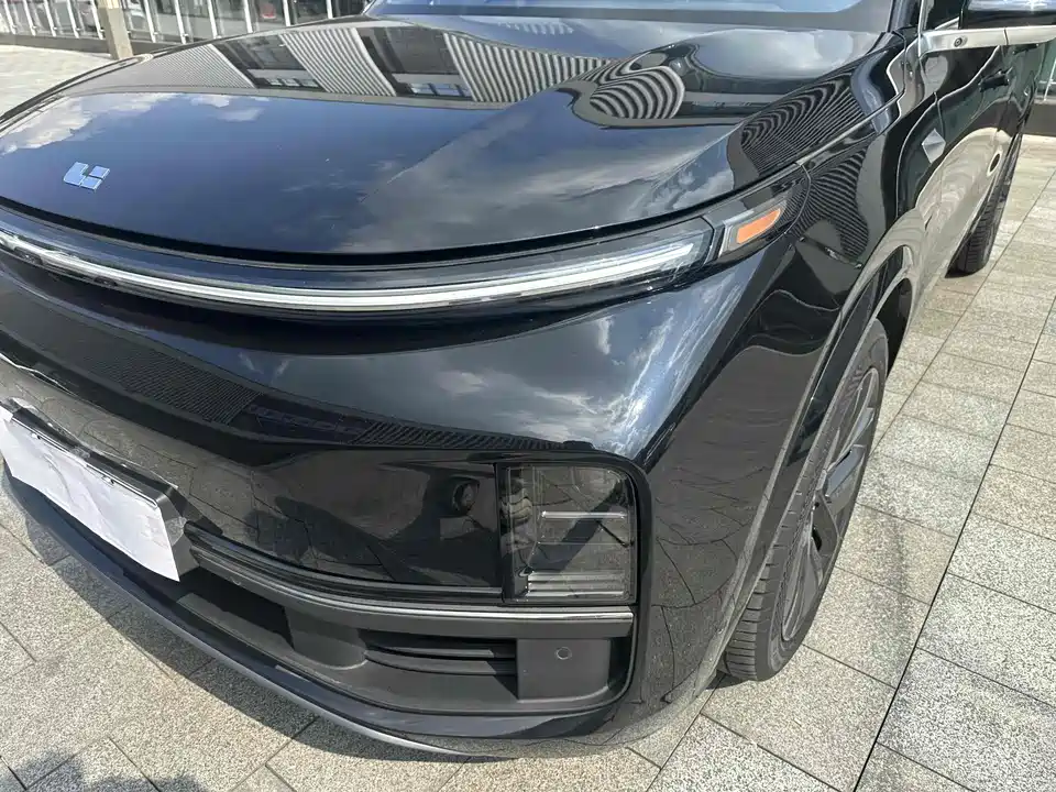 Li Auto Ideal L8