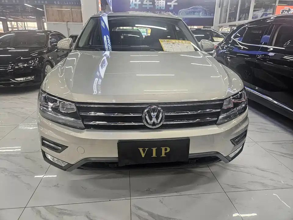 Volkswagen Tiguan L