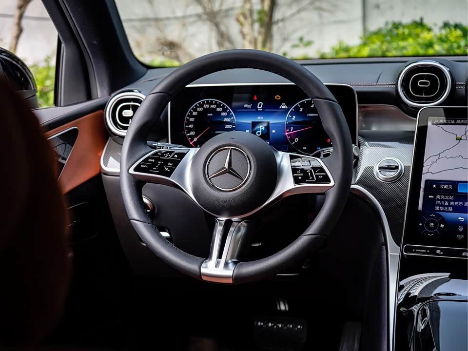 Mercedes-Benz GLC Mercedes-Benz GLC