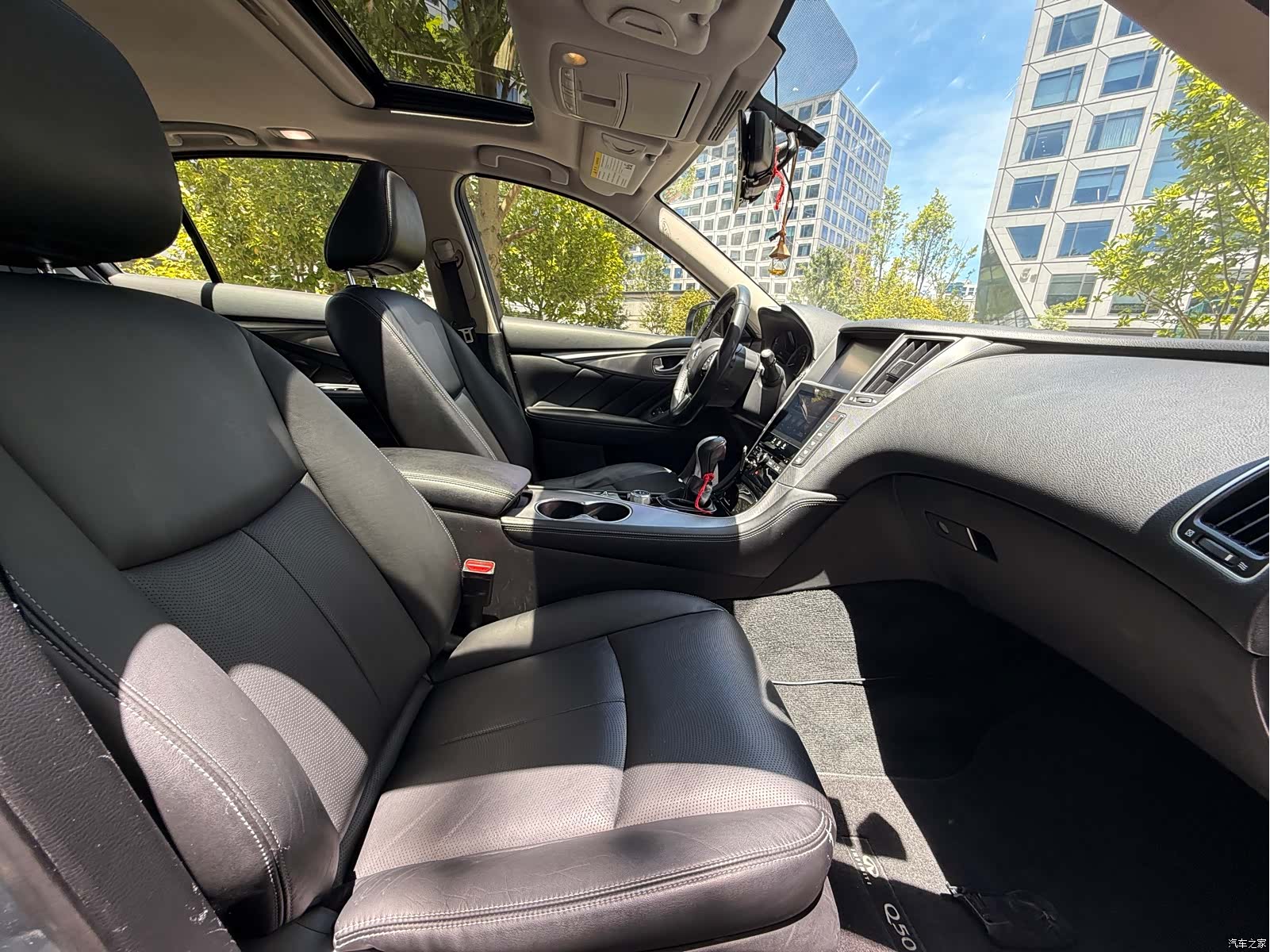 Infiniti Q50L, 2015 9