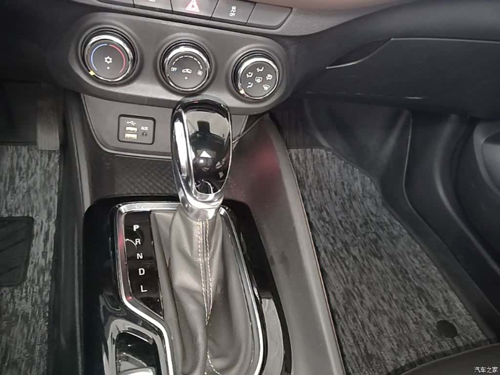 Buick Verano, 2022 14