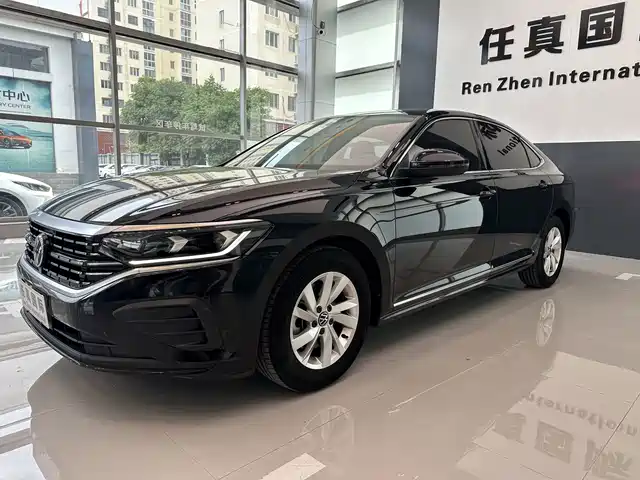 Volkswagen Passat 2022 — купить из Китая под заказ