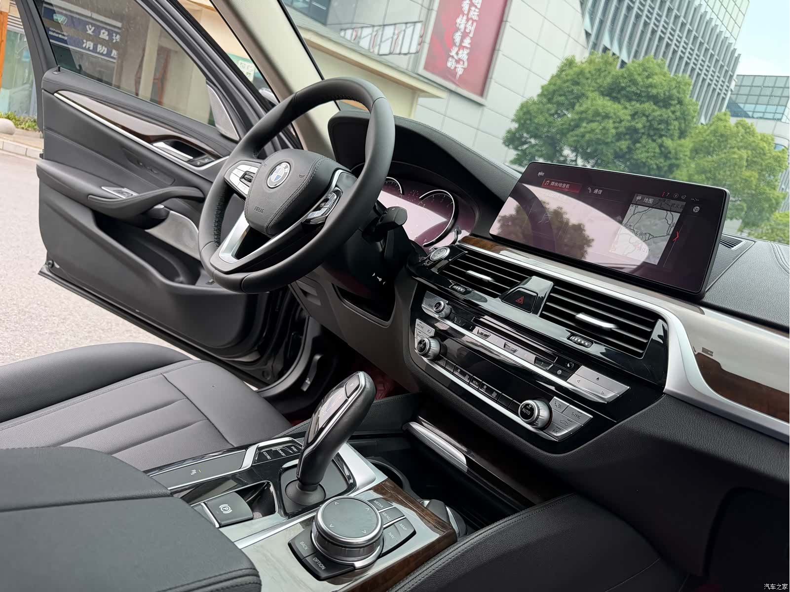 BMW 5 Series, 2018 15