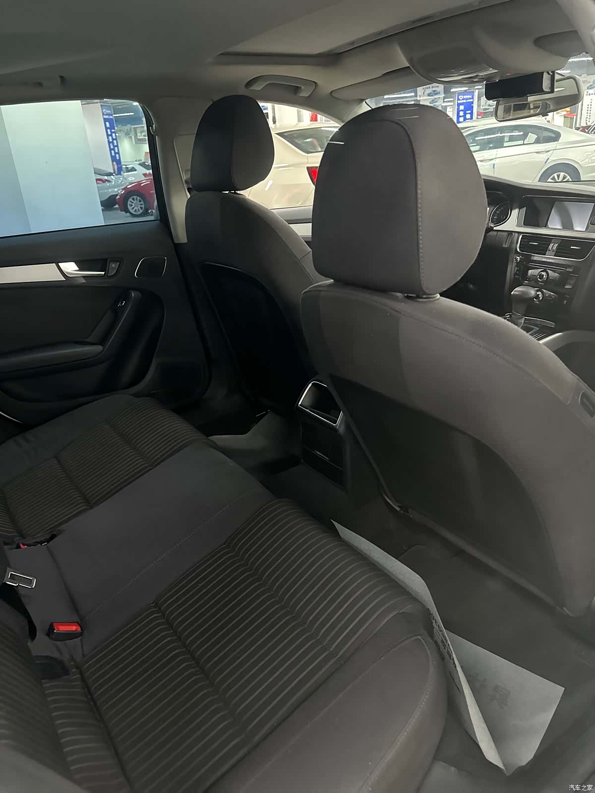 Audi A4L, 2014 6