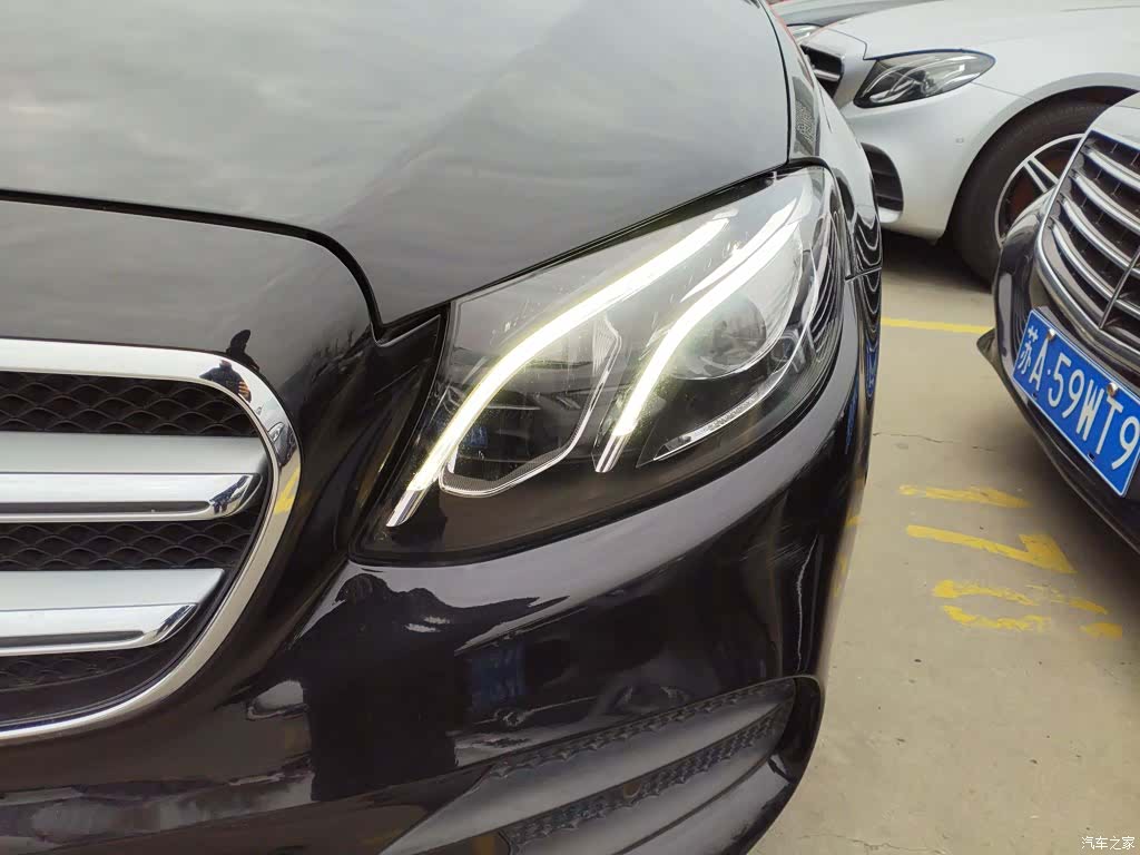 Mercedes-Benz E-Class, 2020 3