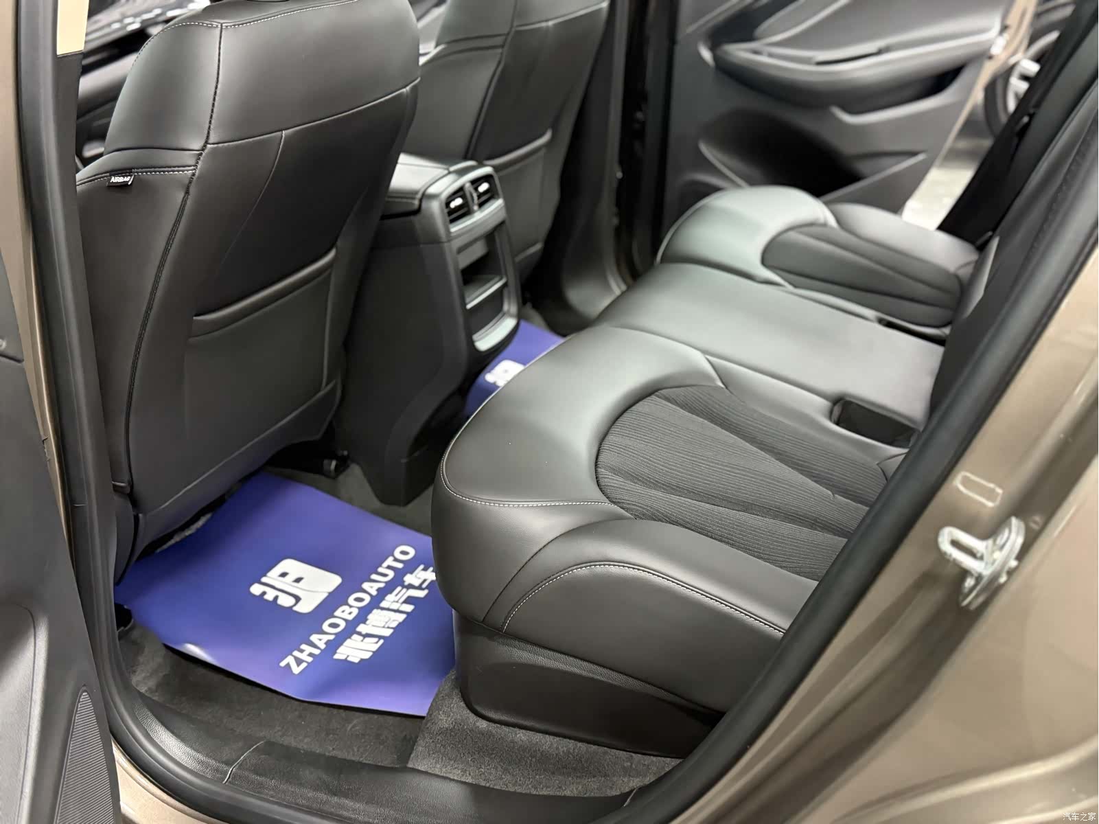 Buick Envision Plus, 2017 12