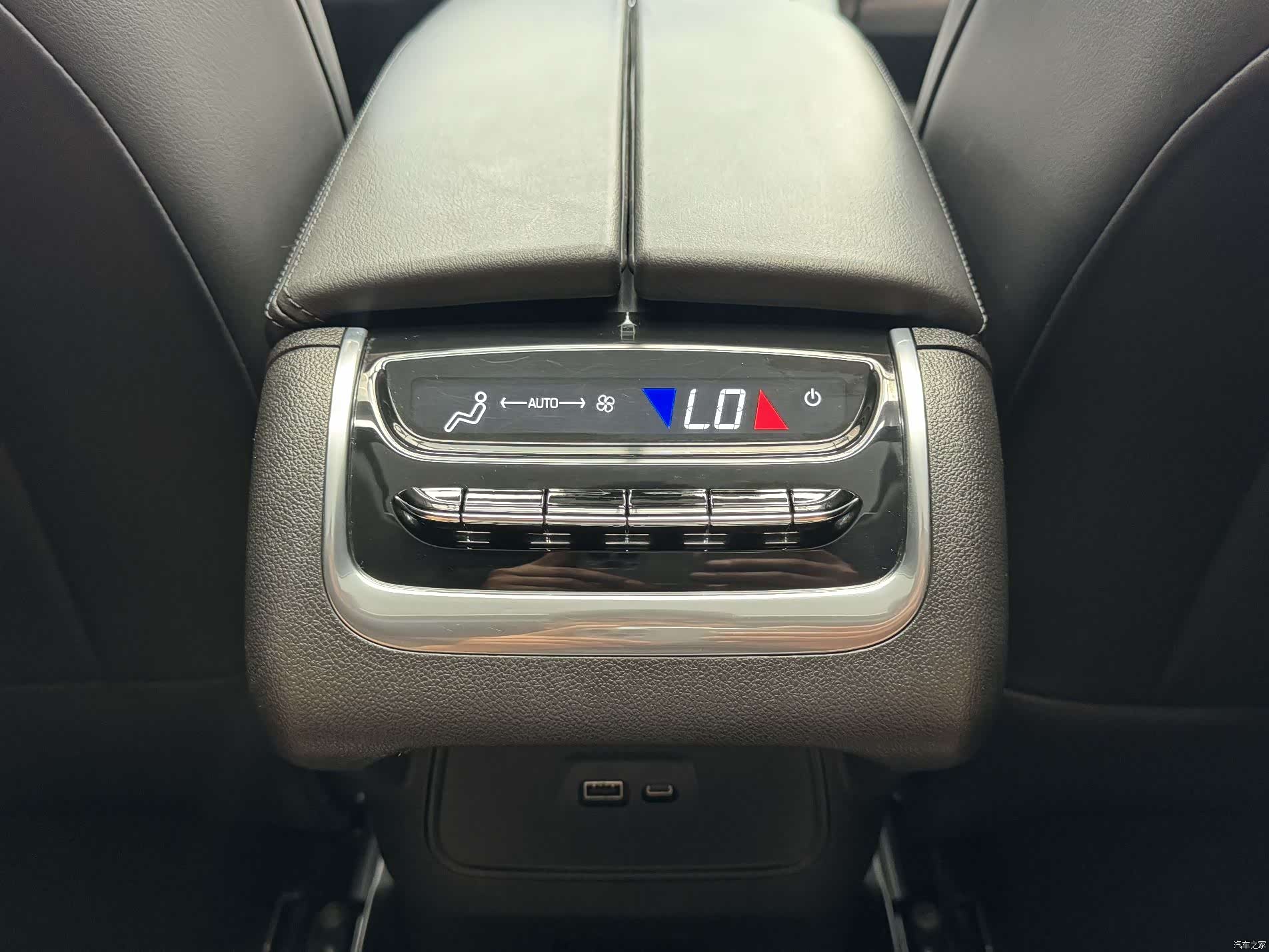Buick Enclave, 2021 20