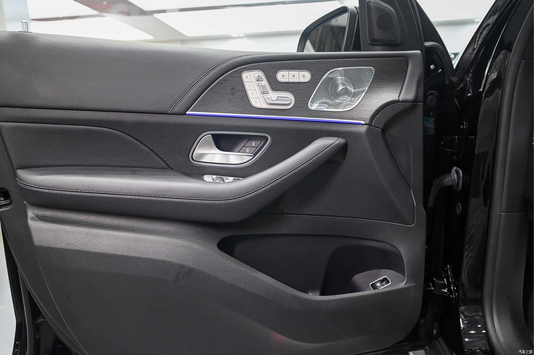 Mercedes-Benz GLS, 2021 9