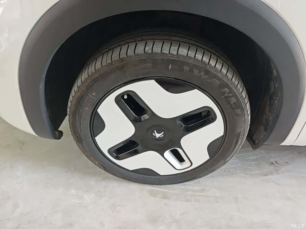 BAIC S, 2025 23