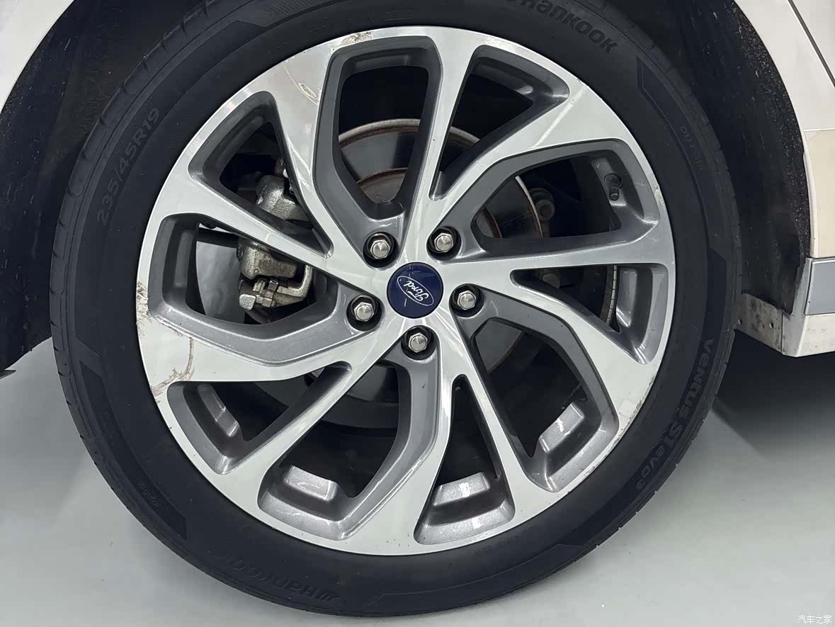 Ford Mondeo, 2022 22