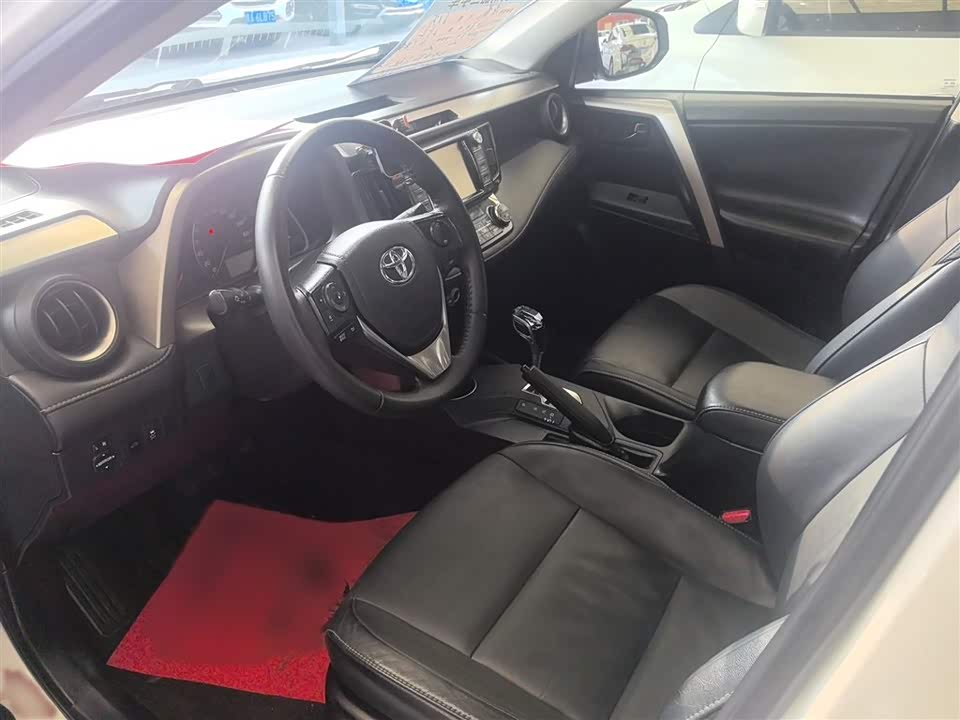 Toyota RAV4 Rongfang